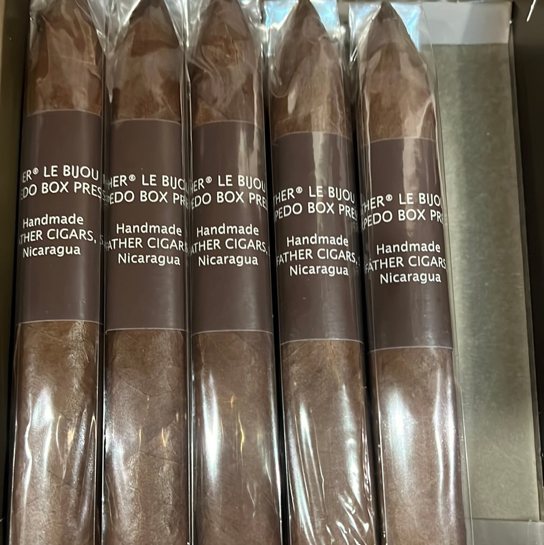 Cigar- My father Le Bijou torpedo box pressed