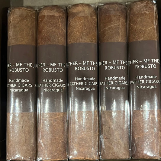 Cigar- My father The Judge Robusto