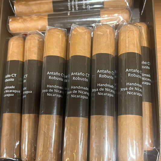 Cigar- Joya Antano CT Robusto